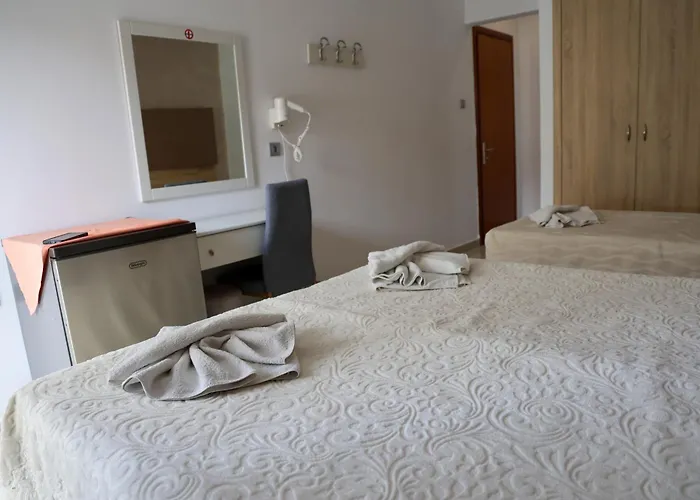 Marie Hotel
